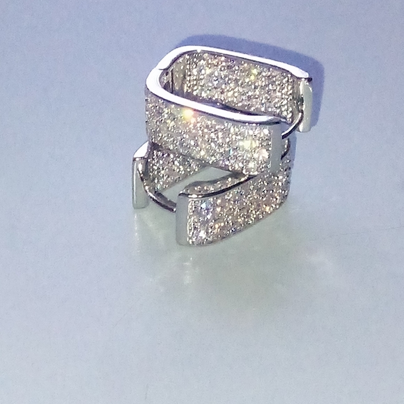 Brand New Paved Set Zircon Rectangular Earrings - Picture 4 of 7